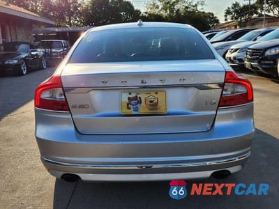 Zdjęcie 8 z 35 samochodu: 2015 VOLVO S80 PREMIER VIN:YV140MAK4F1186292 - miniatura