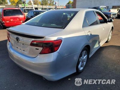 Czwarte zdjęcie samochodu z boku: 2013 TOYOTA CAMRY L VIN:4T1BF1FK6DU648250 - miniatura