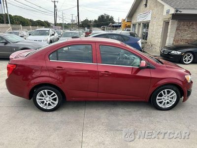 Zdjęcie 14 z 41 samochodu: 2016 CHEVROLET SONIC LT VIN:1G1JC5SH3G4111102 - miniatura