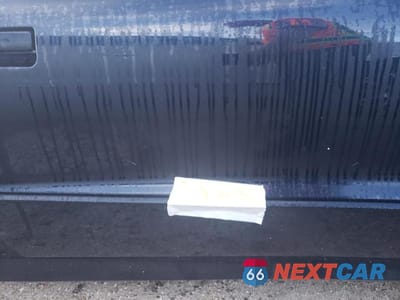 Zdjęcie 9 z 10 samochodu: 2002 PONTIAC FIREBIRD TRANS AM VIN:2G2FV32G322150746 - miniatura