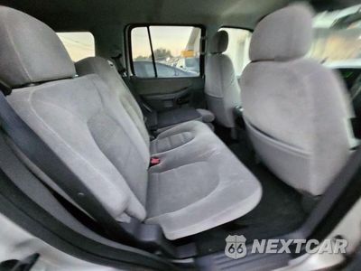 Zdjęcie 17 z 32 samochodu: 2005 FORD EXPLORER XLT VIN:1FMZU63KX5UA19467 - miniatura