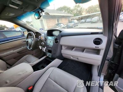 Zdjęcie 14 z 35 samochodu: 2011 HONDA PILOT EXLN VIN:5FNYF3H73BB008991 - miniatura