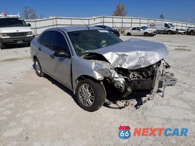 2005 FORD FOCUS ZX4 1FAFP34N05W237787 - główne zdjęcie licytacji z USA - miniatura