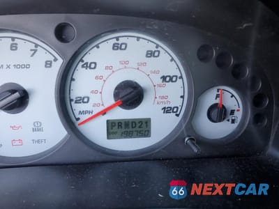Zdjęcie 8 z 10 samochodu: 2001 FORD ESCAPE VIN:1FMYU01121KC62697 - miniatura