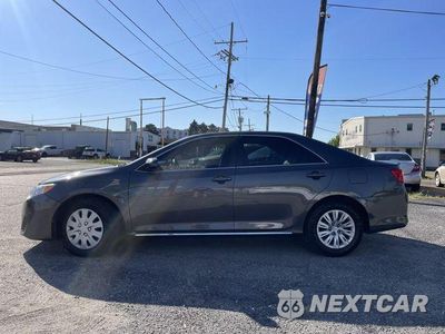 Czwarte zdjęcie samochodu z boku: 2012 TOYOTA CAMRY BASE VIN:4T4BF1FK5CR257739 - miniatura