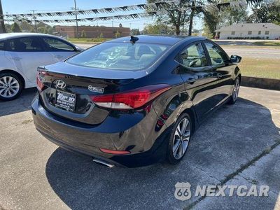 Trzecie zdjęcie samochodu z tyłu: 2015 HYUNDAI ELANTRA SE VIN:KMHDH4AH7FU234106 - miniatura