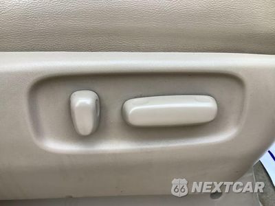 Zdjęcie 31 z 52 samochodu: 2005 TOYOTA SIENNA XLE VIN:5TDZA22C15S250455 - miniatura