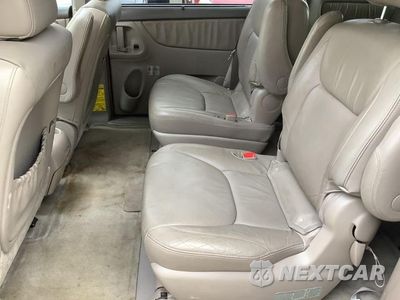 Zdjęcie 35 z 52 samochodu: 2005 TOYOTA SIENNA XLE VIN:5TDZA22C15S250455 - miniatura