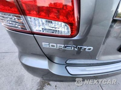 Zdjęcie 24 z 47 samochodu: 2013 KIA SORENTO SX VIN:5XYKW4A23DG386556 - miniatura