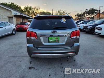 Zdjęcie 40 z 47 samochodu: 2013 KIA SORENTO SX VIN:5XYKW4A23DG386556 - miniatura