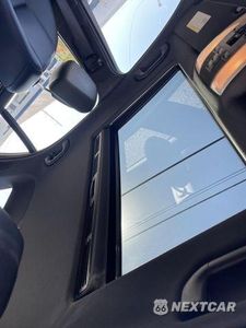 Zdjęcie 23 z 23 samochodu: 2014 MERCEDES-BENZ C 250 VIN:WDDGF4HBXEA949931 - miniatura