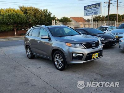 Drugie zdjęcie samochodu z przodu: 2013 KIA SORENTO SX VIN:5XYKW4A23DG386556 - miniatura