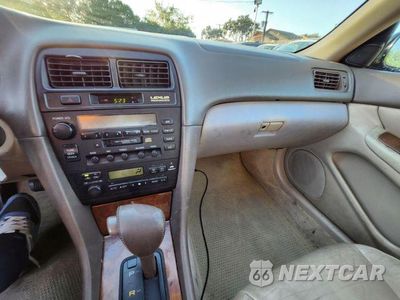 Zdjęcie 24 z 27 samochodu: 1999 LEXUS ES 300 VIN:JT8BF28GXX5067429 - miniatura