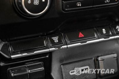 Zdjęcie 21 z 45 samochodu: 2020 CHEVROLET SILVERADO K2500 HEAVY DUTY LT VIN:1GC1YNEYXLF303569 - miniatura