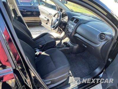 Zdjęcie 10 z 12 samochodu: 2016 NISSAN VERSA S VIN:3N1CN7AP2GL838971 - miniatura