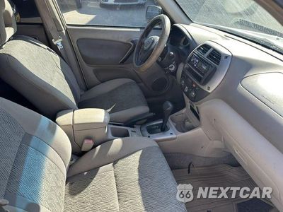 Zdjęcie 10 z 17 samochodu: 2002 TOYOTA RAV4 VIN:JTEHH20V520162451 - miniatura