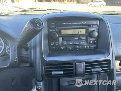 Zdjęcie 23 z 25 samochodu: 2003 HONDA CR-V EX VIN:SHSRD78813U117910 - miniatura