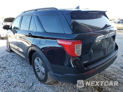 Trzecie zdjęcie samochodu z tyłu: 2021 FORD EXPLORER XLT VIN:1FMSK7DH1MGB12312 - miniatura