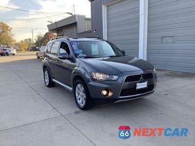 2011 MITSUBISHI OUTLANDER SE JA4JT3AW4BU031368 - główne zdjęcie licytacji z USA - miniatura