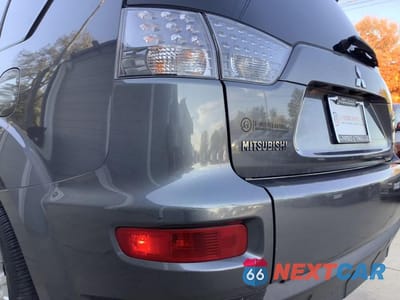 Zdjęcie 13 z 55 samochodu: 2011 MITSUBISHI OUTLANDER SE VIN:JA4JT3AW4BU031368 - miniatura
