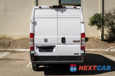 Zdjęcie 8 z 45 samochodu: 2015 RAM PROMASTER 2500 2500 HIGH VIN:3C6TRVDD5FE510641 - miniatura