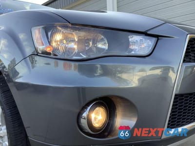 Zdjęcie 11 z 55 samochodu: 2011 MITSUBISHI OUTLANDER SE VIN:JA4JT3AW4BU031368 - miniatura