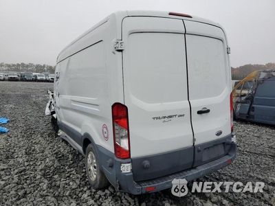 Trzecie zdjęcie samochodu z tyłu: 2016 FORD TRANSIT 250 VIN:1FTYR2CM0GKA81681 - miniatura