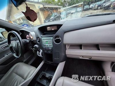 Zdjęcie 14 z 34 samochodu: 2011 HONDA PILOT EXL VIN:5FNYF3H63BB008819 - miniatura