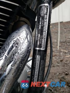 Zdjęcie 10 z 10 samochodu: 2005 HARLEY-DAVIDSON FLSTFI VIN:1HD1BXD525Y093933 - miniatura