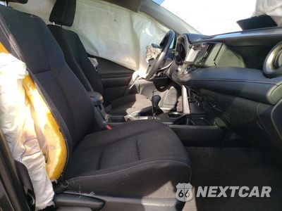 Piąte zdjęcie samochodu w środku: 2018 TOYOTA RAV4 ADVENTURE VIN:JTMWFREV6JD117920 - miniatura