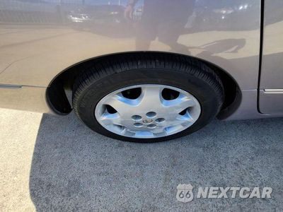 Zdjęcie 11 z 33 samochodu: 2001 LEXUS LS 430 VIN:JTHBN30F010014559 - miniatura