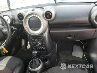 Piąte zdjęcie samochodu w środku: 2012 MINI COOPER S COUNTRYMAN VIN:WMWZC3C56CWL82539 - miniatura