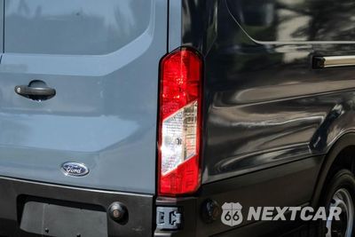 Zdjęcie 41 z 52 samochodu: 2019 FORD TRANSIT T-250 VIN:1FTYR3XM9KKA97192 - miniatura