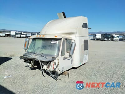 Trzecie zdjęcie samochodu z tyłu: 2014 INTERNATIONAL PROSTAR VIN:3HSDJSJR6EN468764 - miniatura