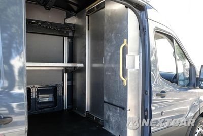 Zdjęcie 34 z 52 samochodu: 2019 FORD TRANSIT T-250 VIN:1FTYR3XM9KKA97192 - miniatura