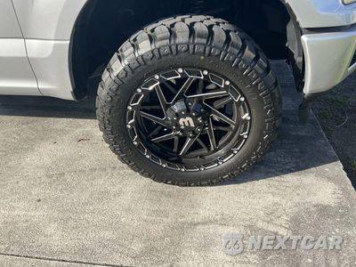 Czwarte zdjęcie samochodu z boku: 2018 FORD F150 SUPERCREW VIN:1FTEW1CB4JFC43204 - miniatura