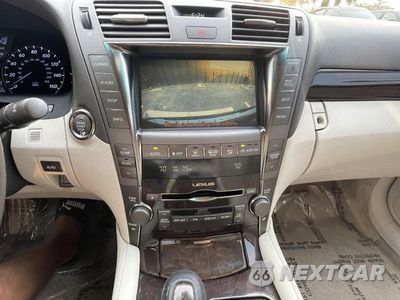 Zdjęcie 16 z 18 samochodu: 2008 LEXUS LS 460 VIN:JTHBL46F885057966 - miniatura