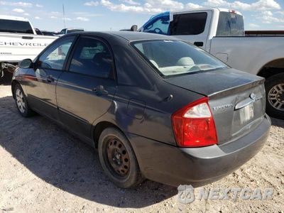 Trzecie zdjęcie samochodu z tyłu: 2004 KIA SPECTRA LX VIN:KNAFE122145052033 - miniatura