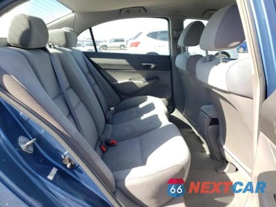 Zdjęcie 6 z 10 samochodu: 2010 HONDA CIVIC LX VIN:19XFA1F50AE078951 - miniatura