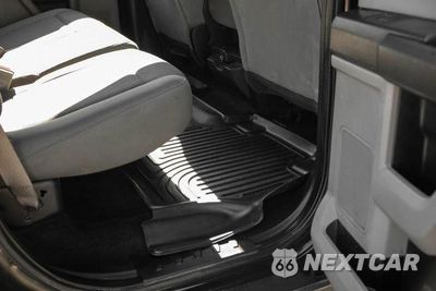 Zdjęcie 36 z 63 samochodu: 2017 FORD F350 SUPER DUTY VIN:1FT8W3DT8HEF35129 - miniatura