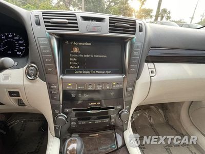 Zdjęcie 15 z 18 samochodu: 2008 LEXUS LS 460 VIN:JTHBL46F885057966 - miniatura