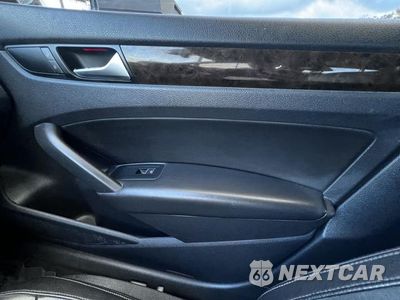 Zdjęcie 24 z 27 samochodu: 2015 VOLKSWAGEN PASSAT SEL VIN:1VWCV7A35FC008972 - miniatura