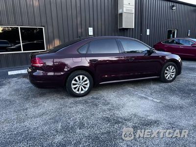 Zdjęcie 12 z 21 samochodu: 2013 VOLKSWAGEN PASSAT S VIN:1VWAH7A36DC145169 - miniatura