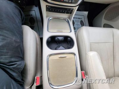 Zdjęcie 46 z 51 samochodu: 2013 CHRYSLER TOWN & COUNTRY TOURING L VIN:2C4RC1CG7DR570974 - miniatura