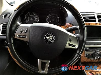 Zdjęcie 22 z 25 samochodu: 2007 JAGUAR XK VIN:SAJWA43B675B10631 - miniatura
