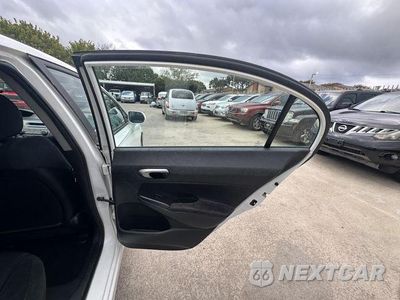 Zdjęcie 28 z 40 samochodu: 2011 HONDA CIVIC LX-S VIN:19XFA1F61BE044821 - miniatura