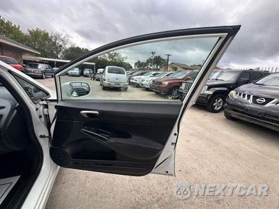 Zdjęcie 30 z 40 samochodu: 2011 HONDA CIVIC LX-S VIN:19XFA1F61BE044821 - miniatura