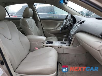 Piąte zdjęcie samochodu w środku: 2009 TOYOTA CAMRY VIN:4T1BE46K09U893735 - miniatura