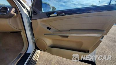 Zdjęcie 14 z 18 samochodu: 2010 MERCEDES-BENZ ML 350 BLUETEC VIN:4JGBB2FB4AA616427 - miniatura