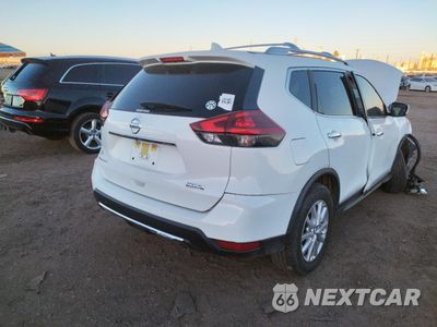 Czwarte zdjęcie samochodu z boku: 2020 NISSAN ROGUE S VIN:JN8AT2MT8LW032020 - miniatura